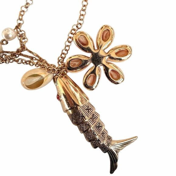 Betsey Johnson Real Cowrie Shell Flower & Articulated Fish Necklace - Picture 8 of 8